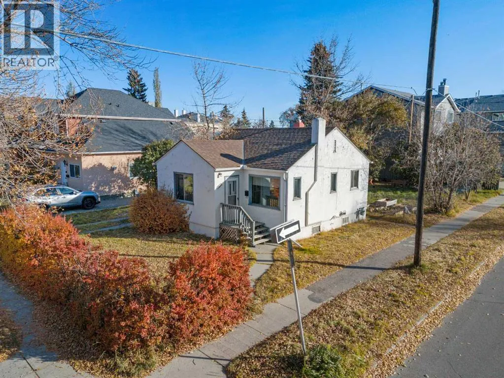 House for rent: 1402 Centre A Street Ne, Calgary, Alberta T2E 2Z9