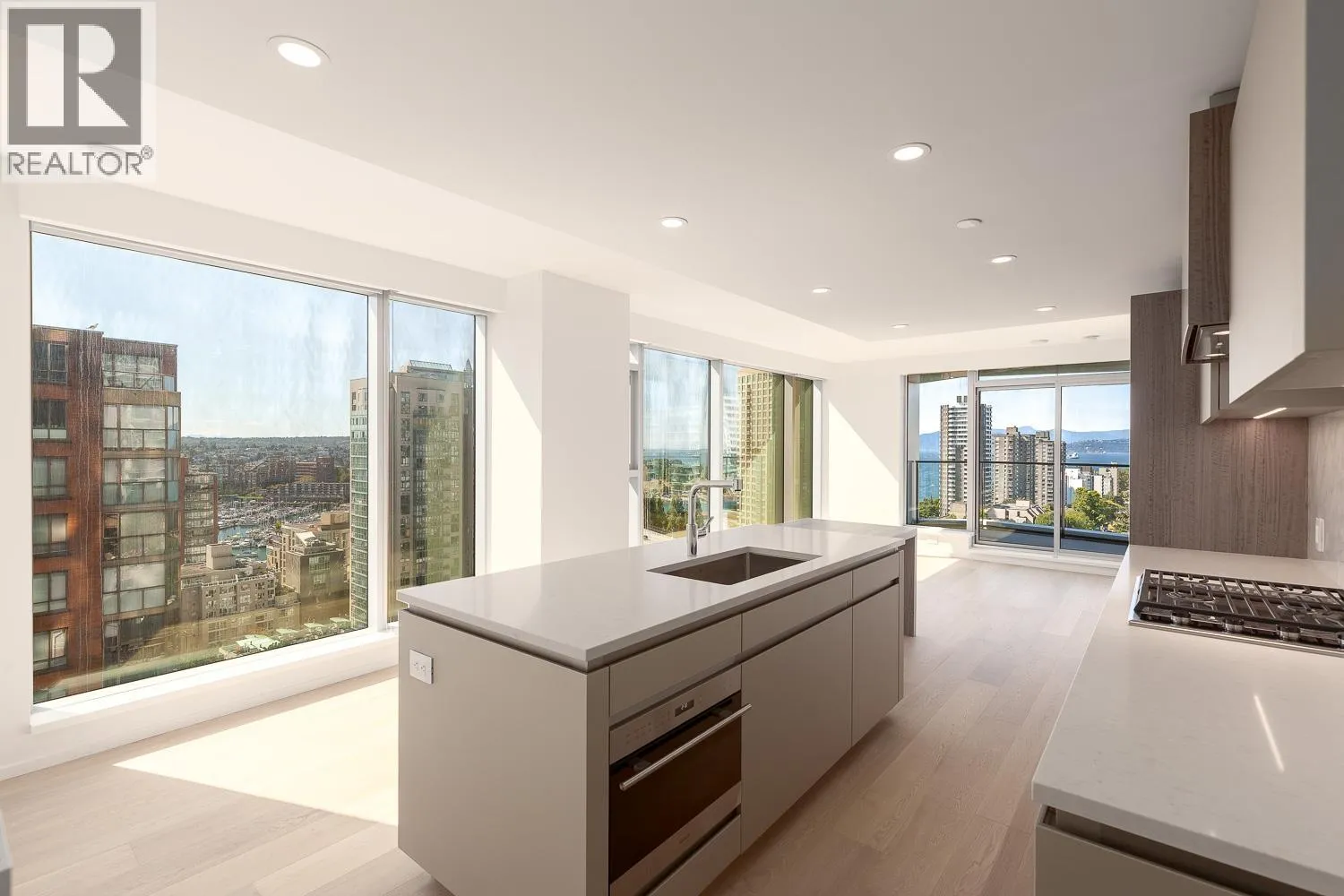 Apartment for rent: 1403 889 Pacific Street, Vancouver, British Columbia V6Z 1C3