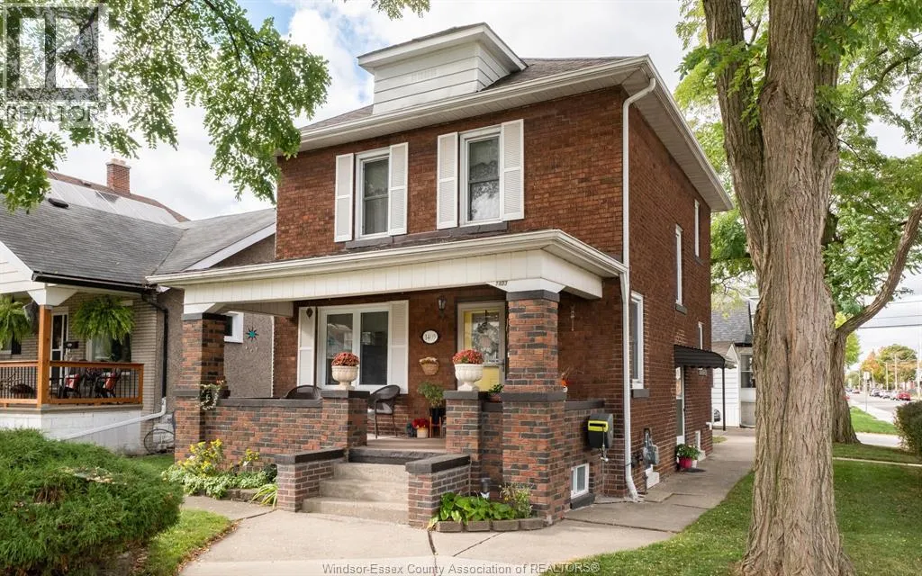 House for rent: 1403 Pierre Street, Windsor, Ontario N8X 4P4