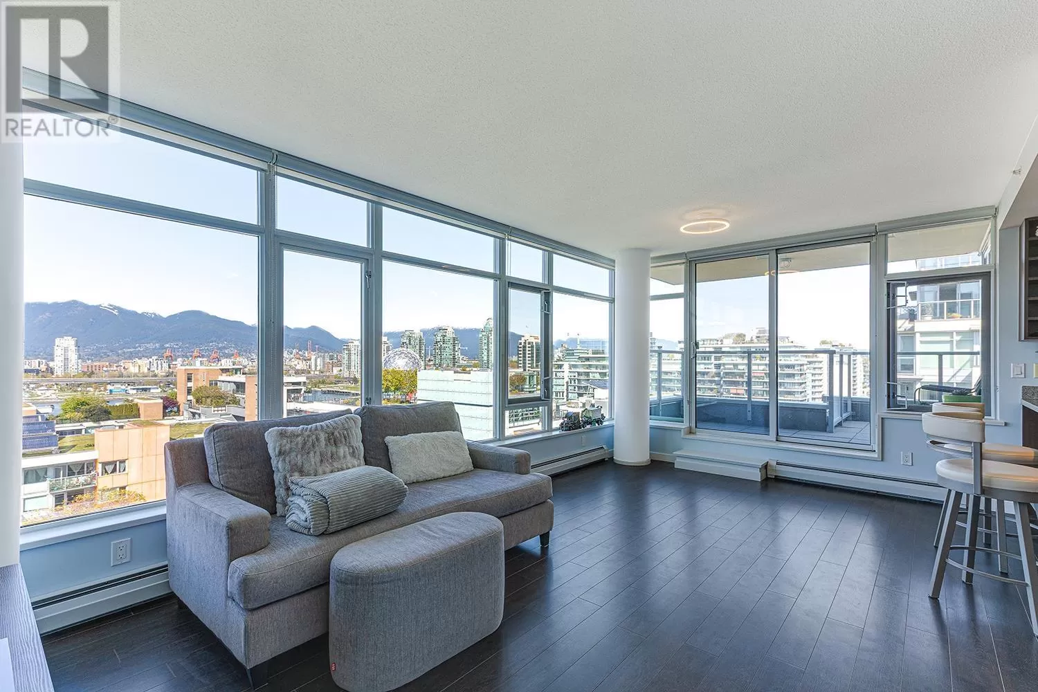 Apartment for rent: 1404 138 W 1st Avenue, Vancouver, British Columbia V5Y 0H5