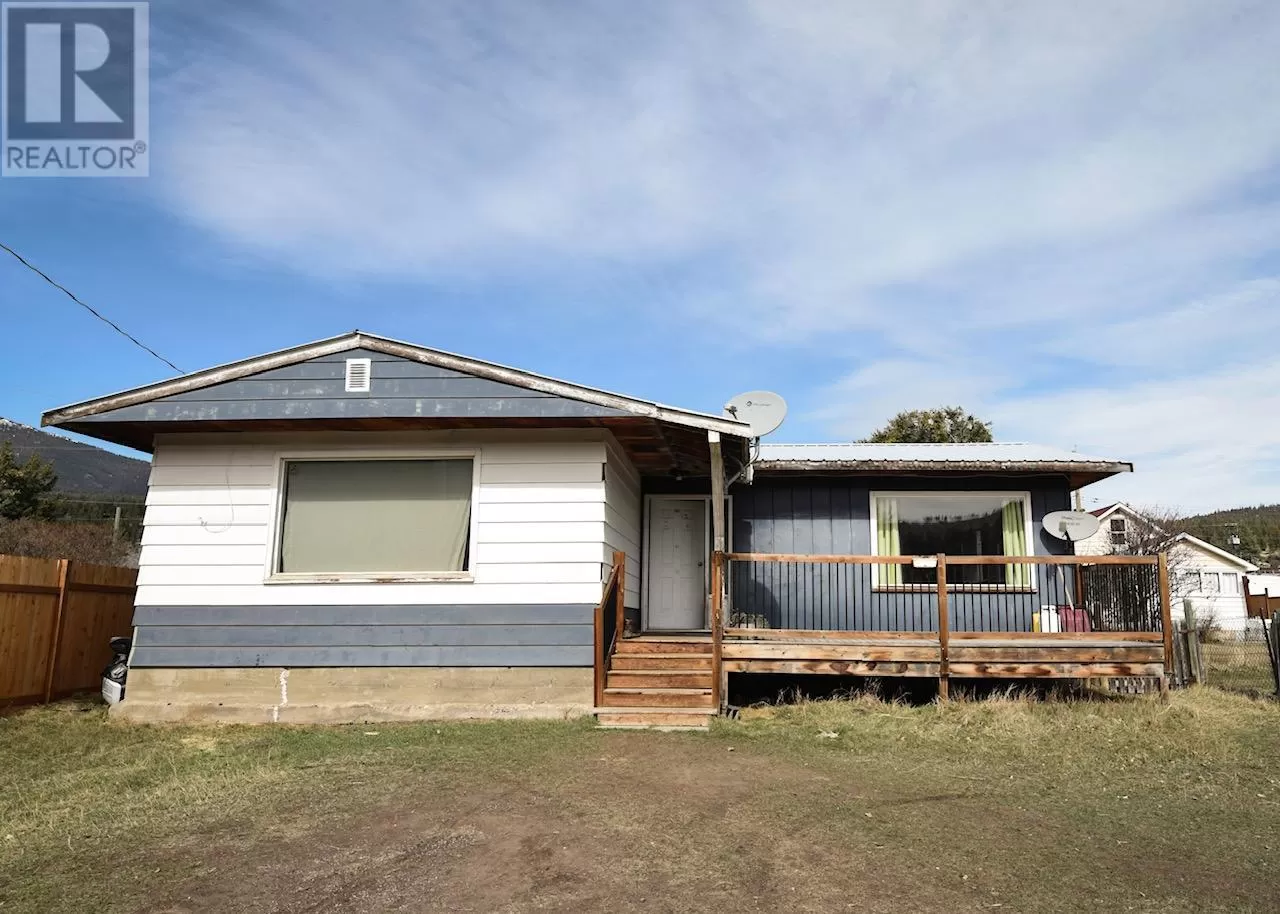 House for rent: 1404 Soues Street, Clinton, British Columbia V0K 1K0