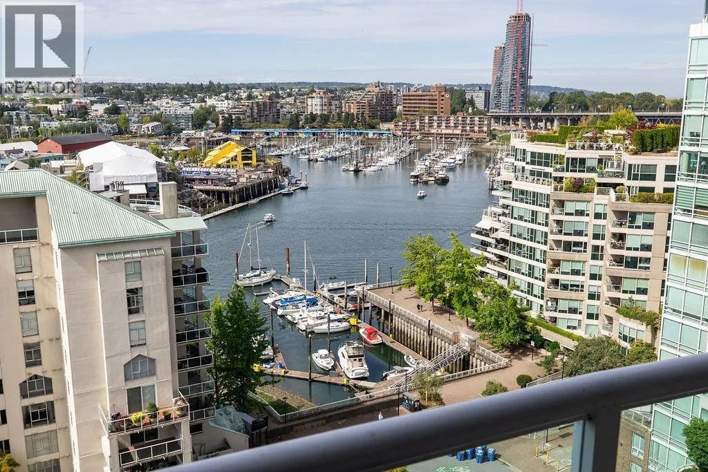 Apartment for rent: 1405 1500 Howe Street, Vancouver, British Columbia V6Z 2N1