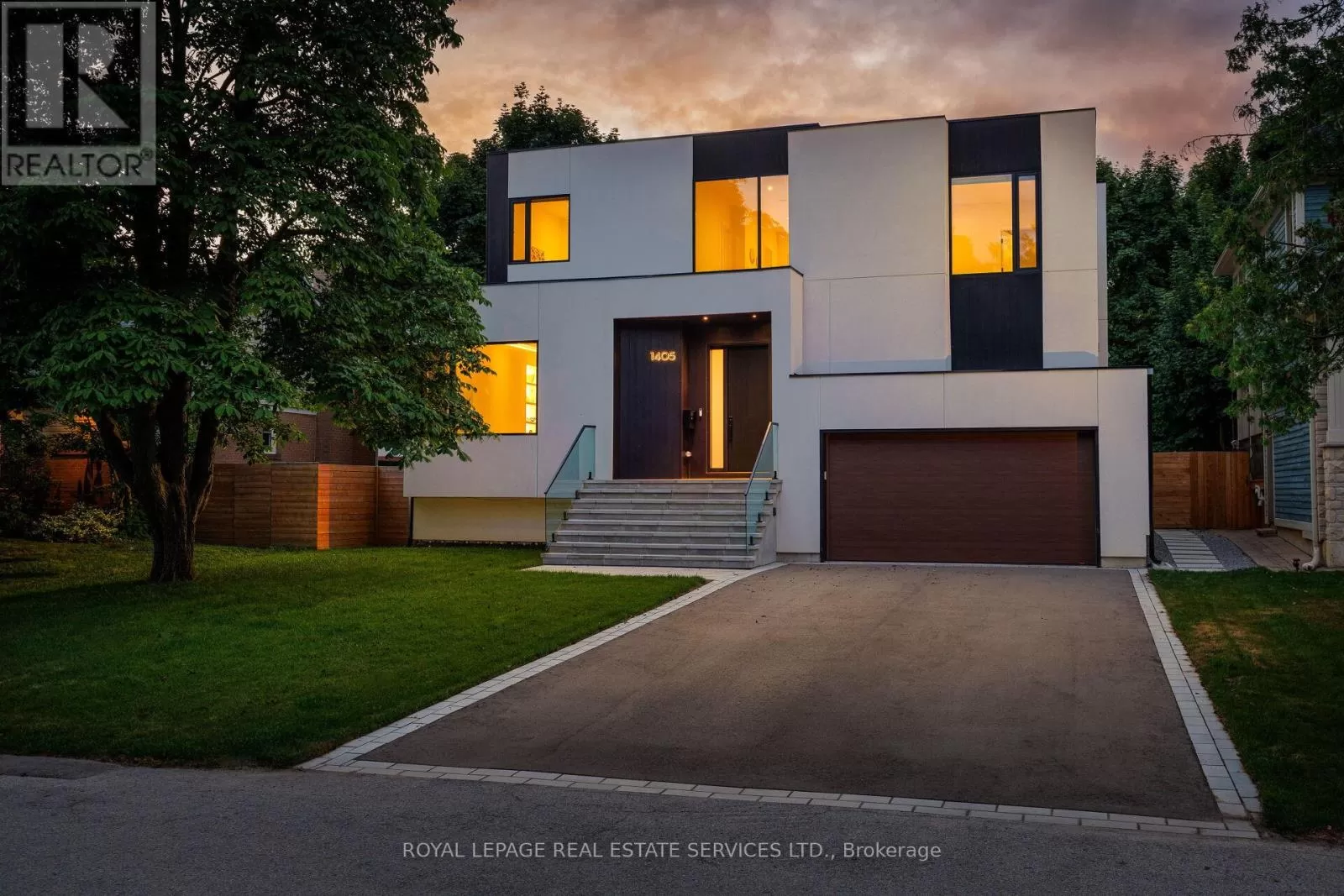 House for rent: 1405 Acton Crescent, Oakville, Ontario L6J 2S6