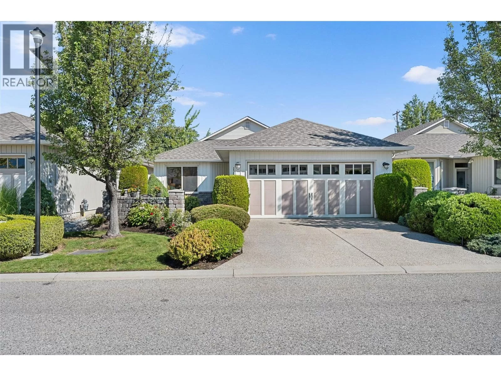 House for rent: 1405 Guisachan Place Unit# 115, Kelowna, British Columbia V1Y 9X8