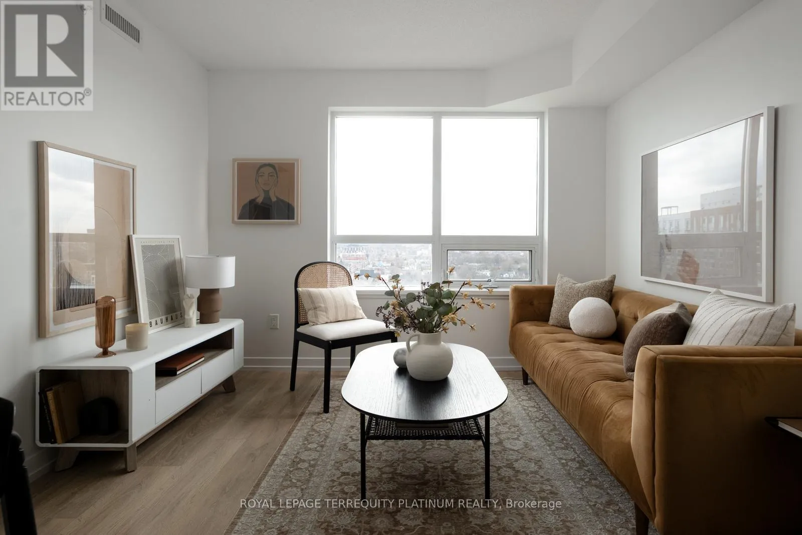 Apartment for rent: 1407 - 1420 Dupont Street, Toronto, Ontario M6H 0C2