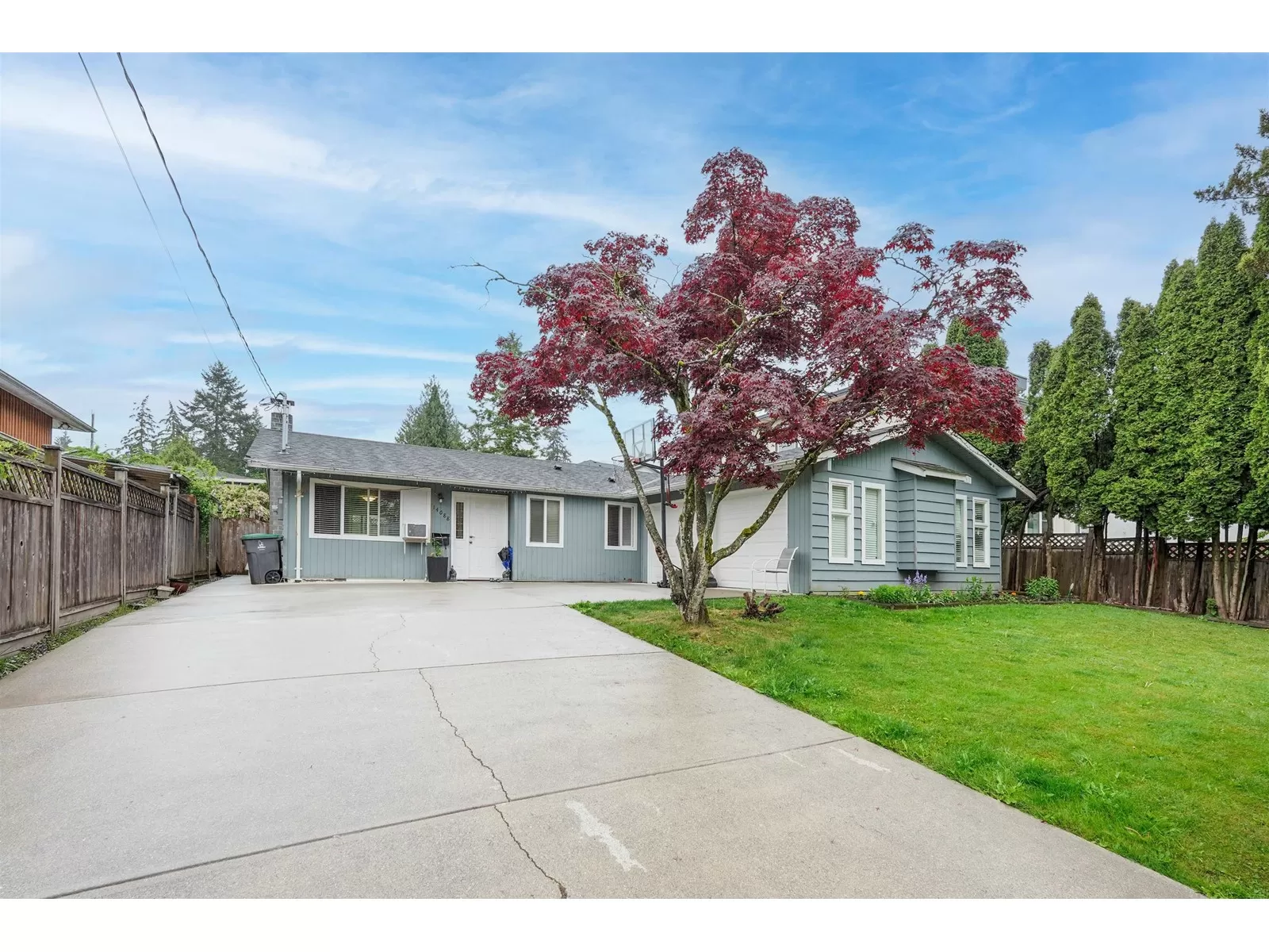 House for rent: 14088 78 Avenue, Surrey, British Columbia V3W 2Y1