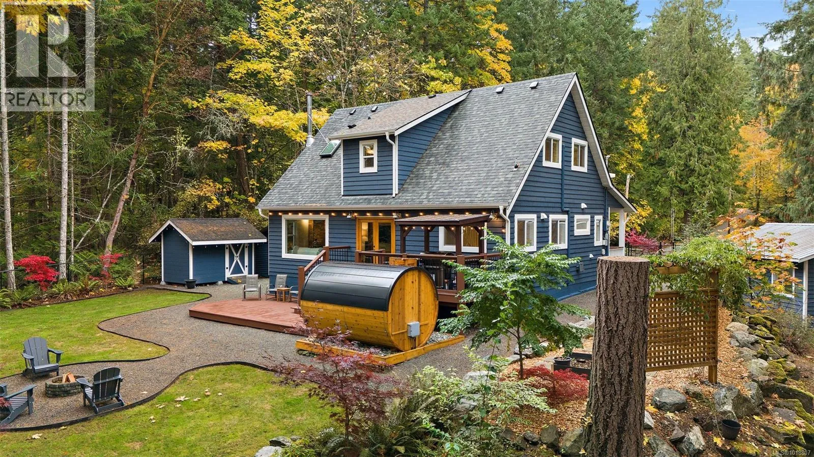 House for rent: 1409 Hillgrove Rd, North Saanich, British Columbia V8L 5K6