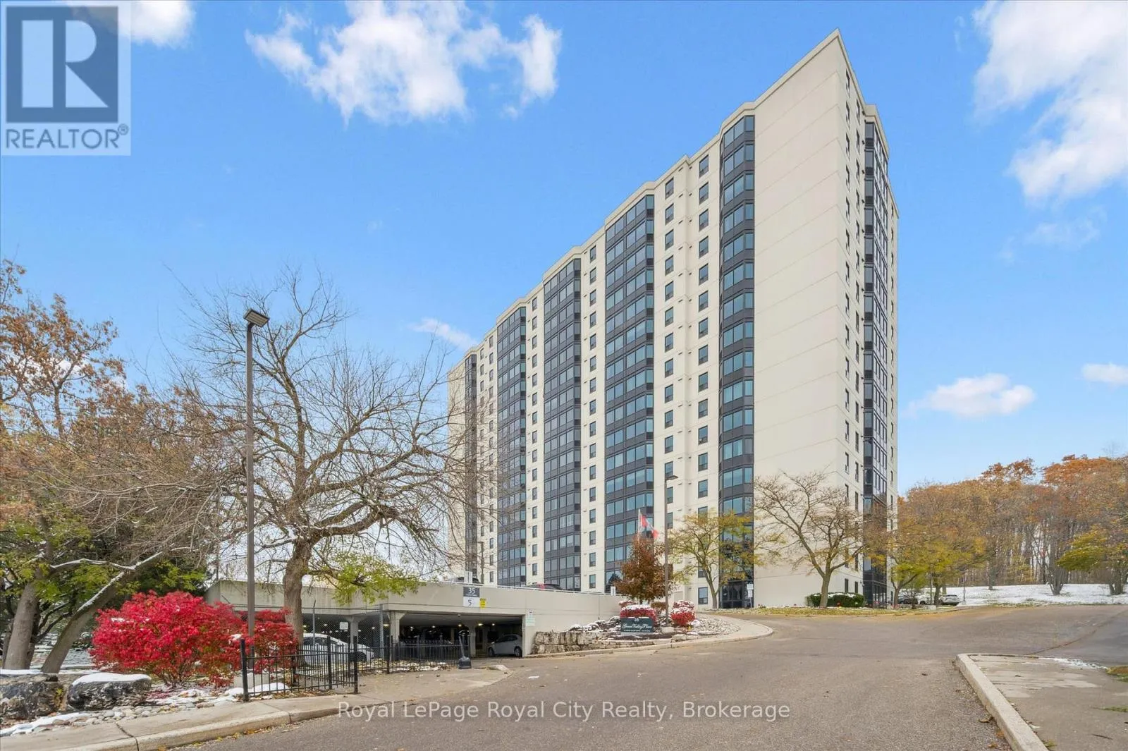 Apartment for rent: 1410 - 35 Green Valley Drive, Kitchener, Ontario N2P 2A5