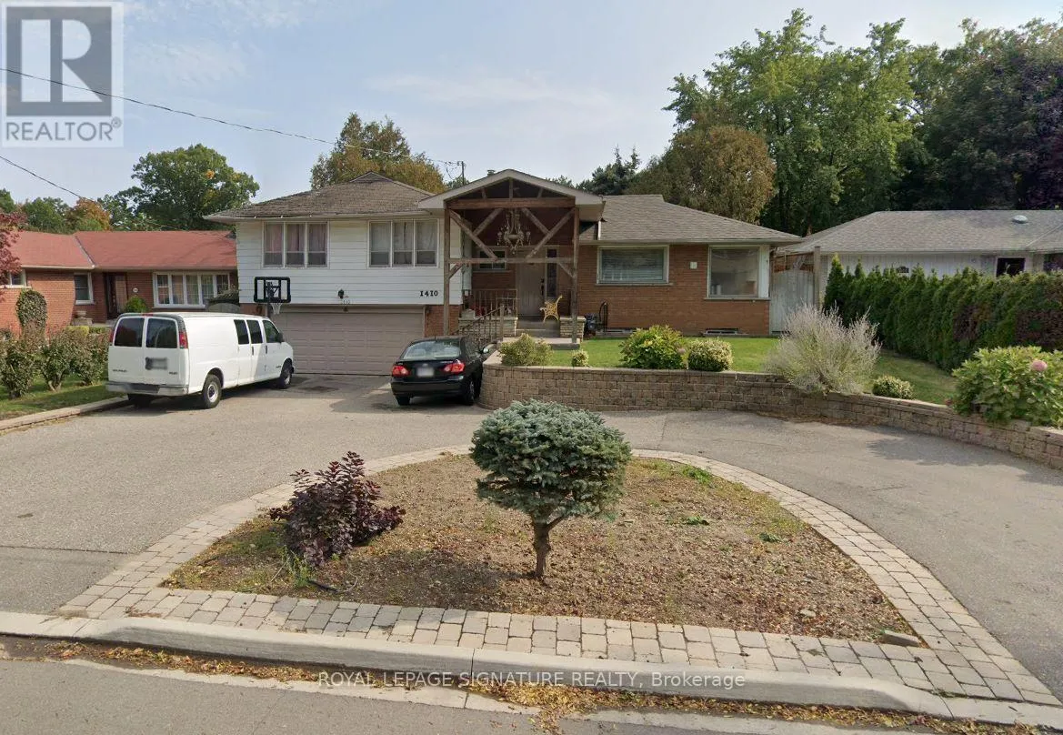 House for rent: 1410 Larchview Trail, Mississauga, Ontario L5E 2R9