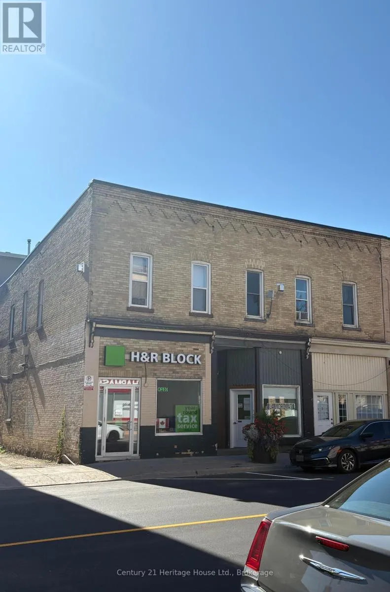 Multi-Family for rent: 141-145 Main Street N, Wellington North, Ontario N0G 2L0