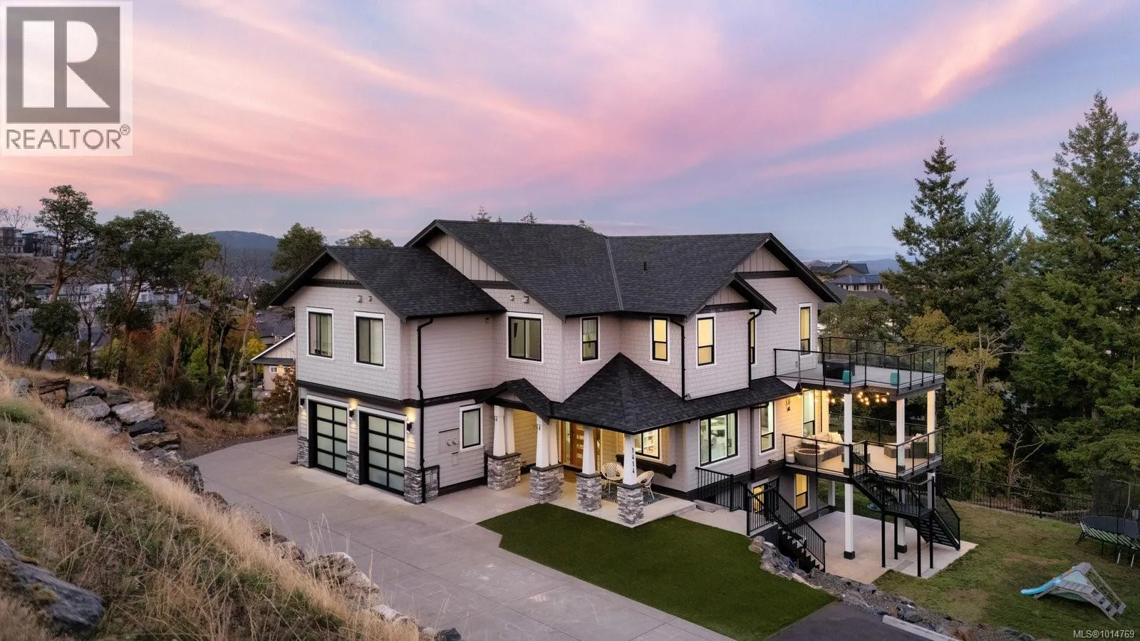 House for rent: 1414 Grand Forest Close, Langford, British Columbia V9B 0L2