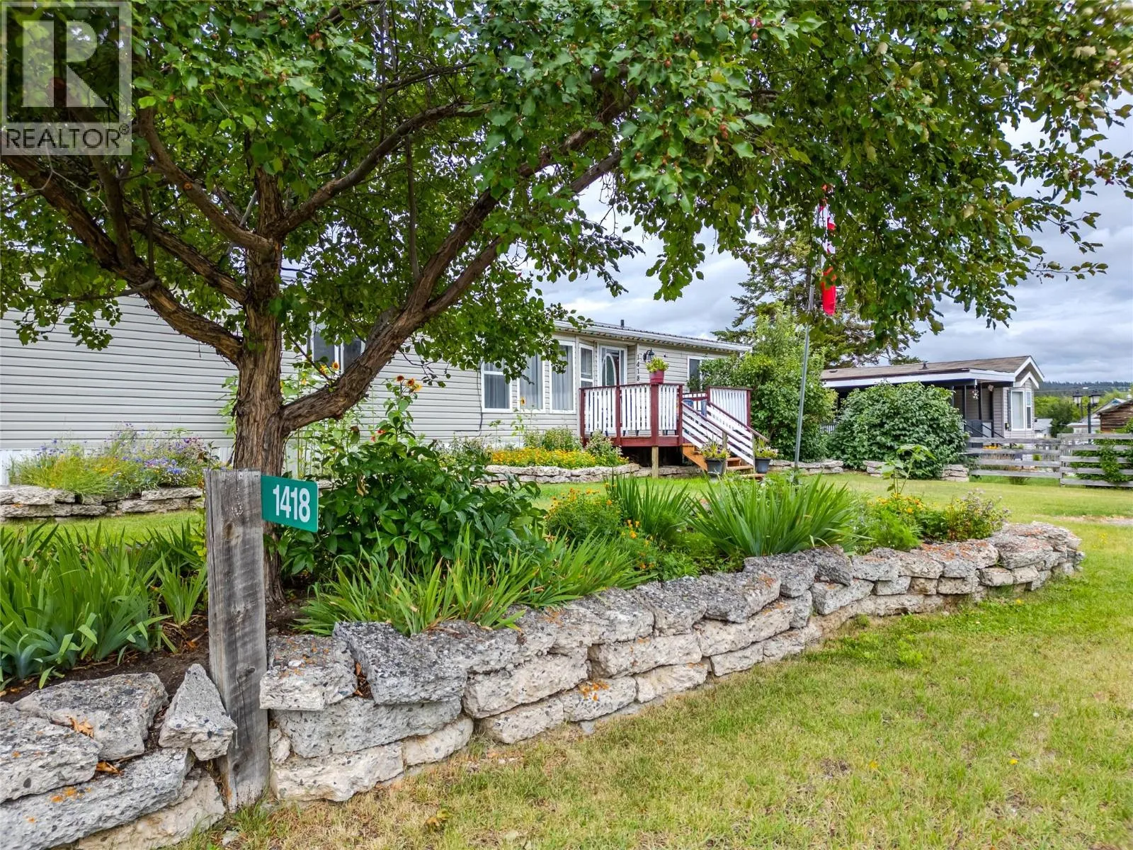 Manufactured Home for rent: 1418 Soues Street, Clinton, British Columbia V0K 1K0