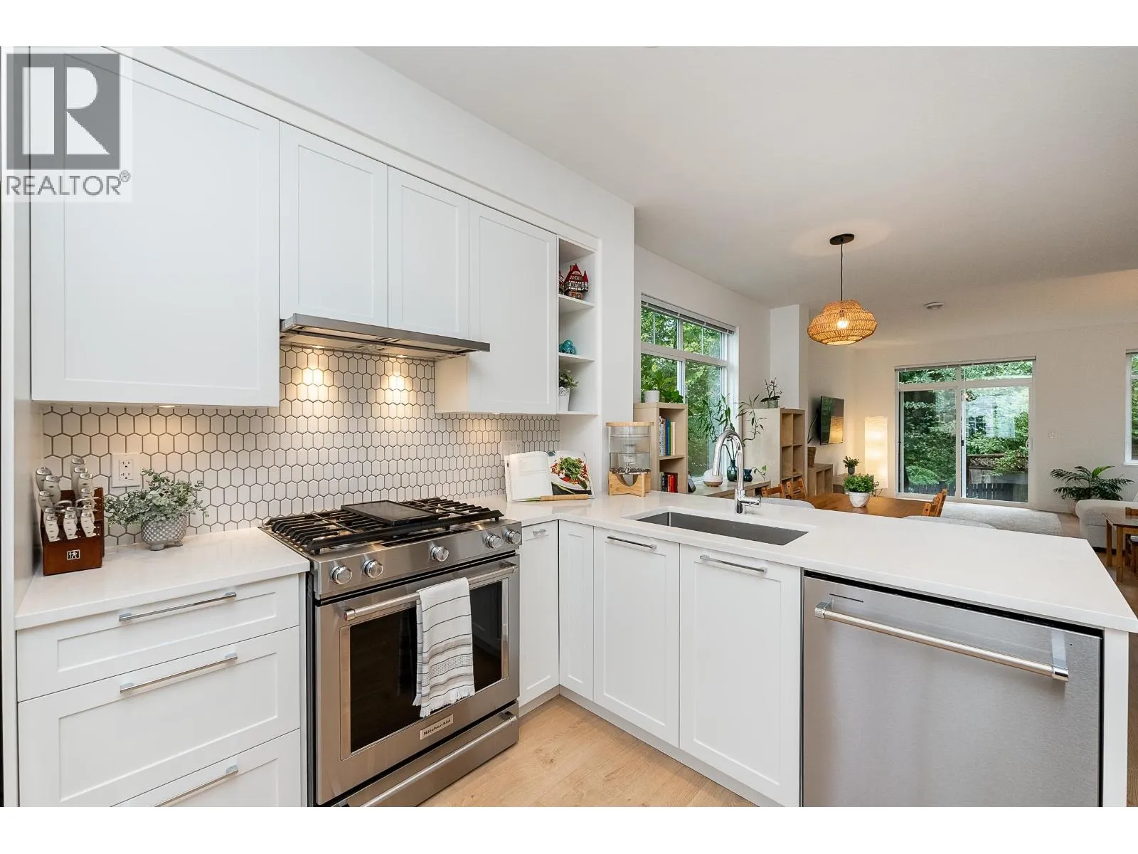 Row / Townhouse for rent: 142 1220 Rocklin Street, Coquitlam, British Columbia V3B 0R6