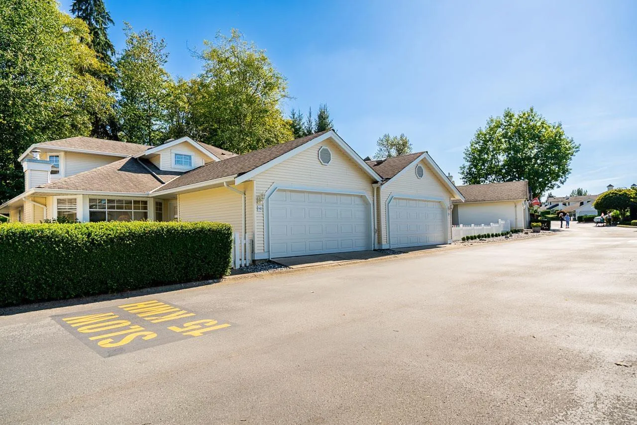 Row / Townhouse for rent: 142 9208 208 Street, Langley, British Columbia V1M 2M9