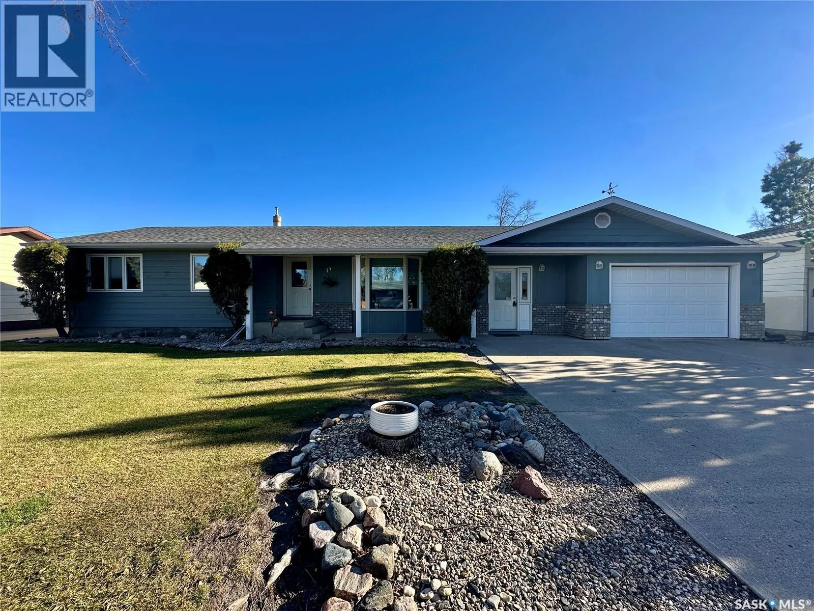 House for rent: 142 Coronation Drive, Canora, Saskatchewan S0A 0L0