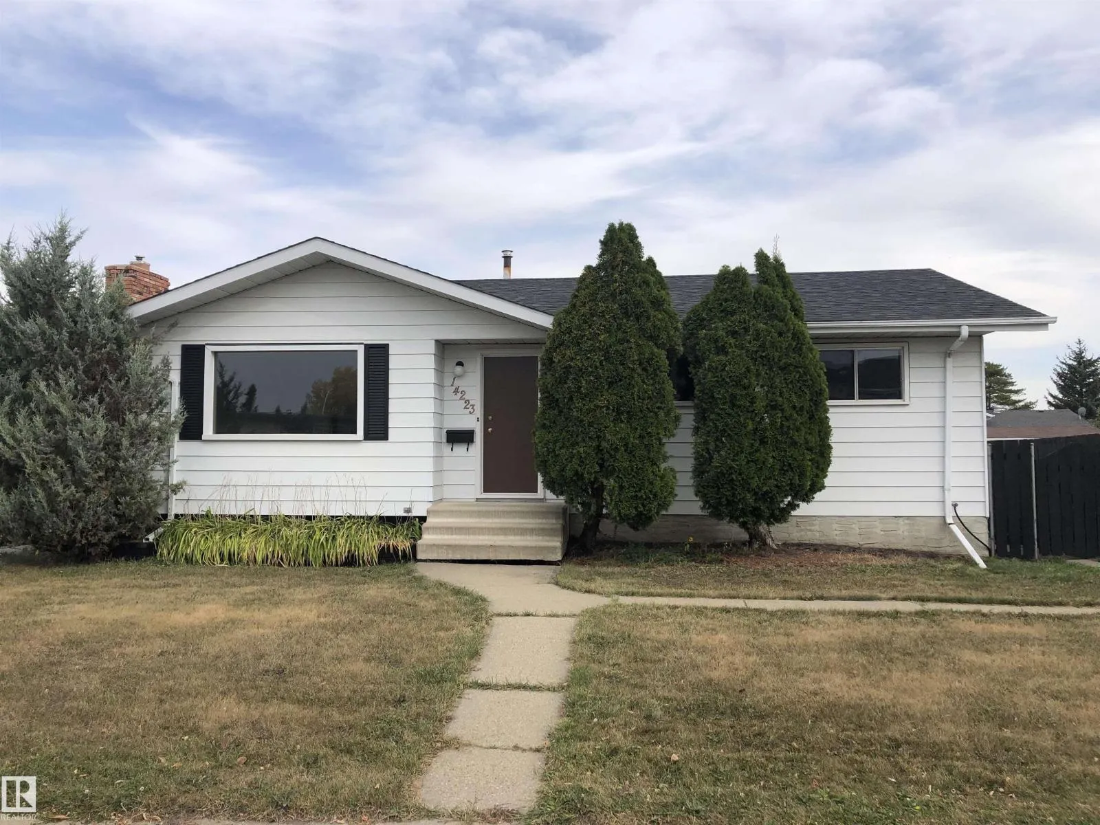 House for rent: 14223 116 St Nw, Edmonton, Alberta T5X 1M9