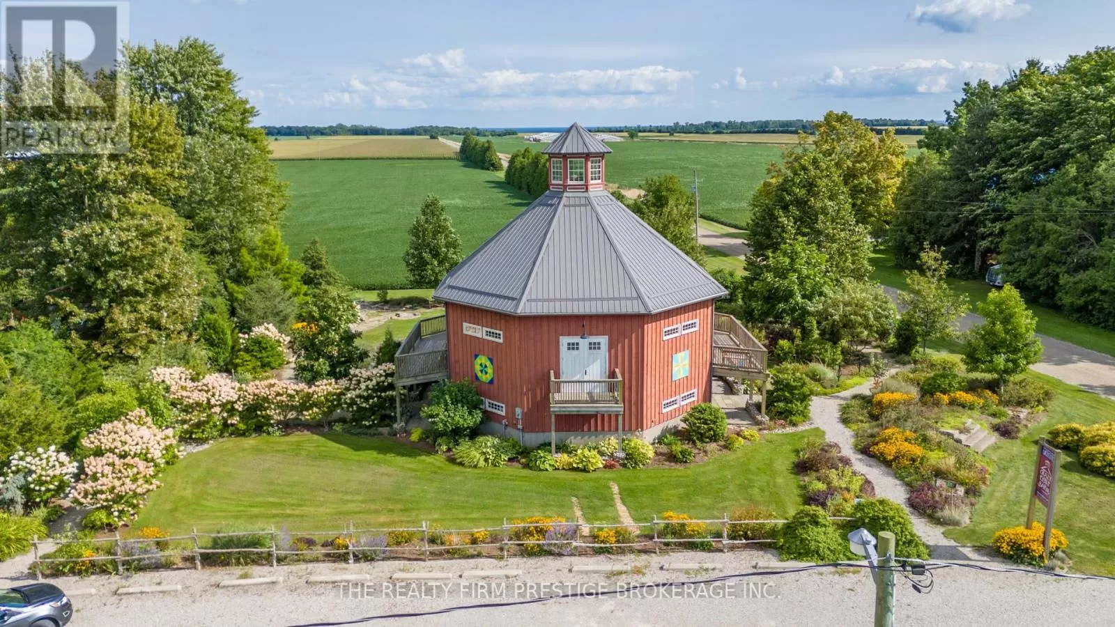 14226 Talbot Trail Road, Chatham-Kent, Ontario N0L 1X0