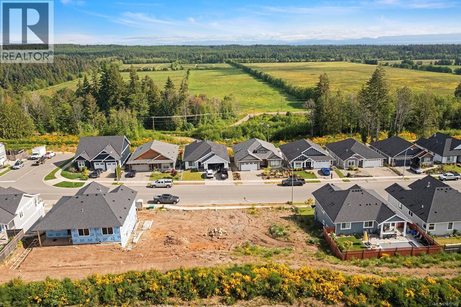 1423 Crown Isle Blvd, Courtenay, British Columbia V9N 0E2