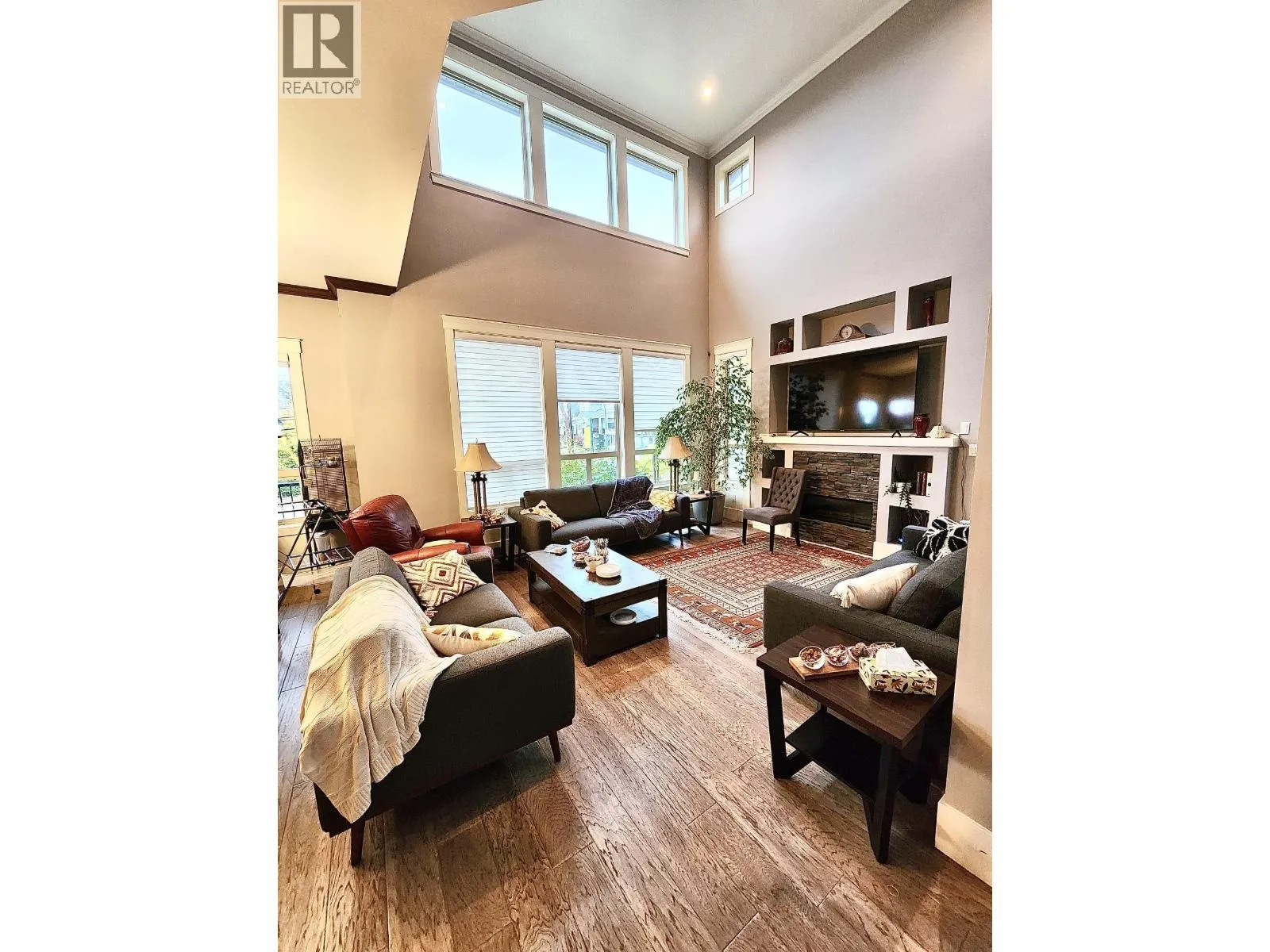 House for rent: 1424 Duchess Street, Coquitlam, British Columbia V3E 3H2