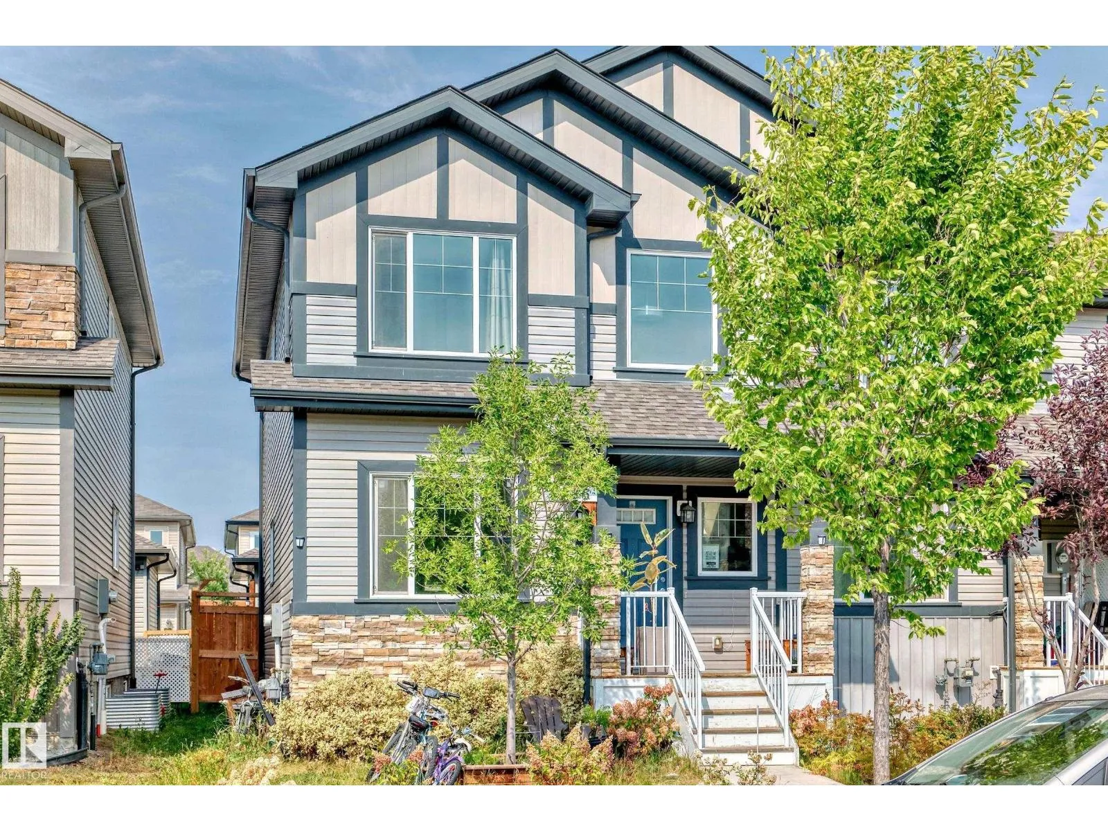 Row / Townhouse for rent: 1426 26 Av Nw, Edmonton, Alberta T6T 0W1