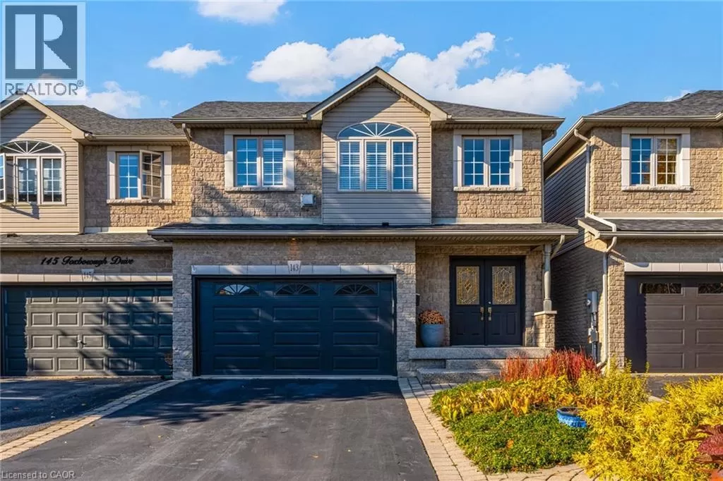 Row / Townhouse for rent: 143 Foxborough Drive, Ancaster, Ontario L9G 4Z1