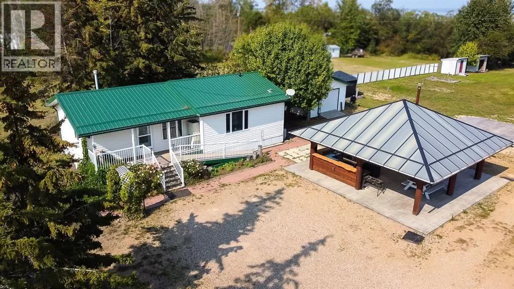 House for rent: 143 Peace River Ave, Rural Big Lakes County, Alberta T0G 1J0
