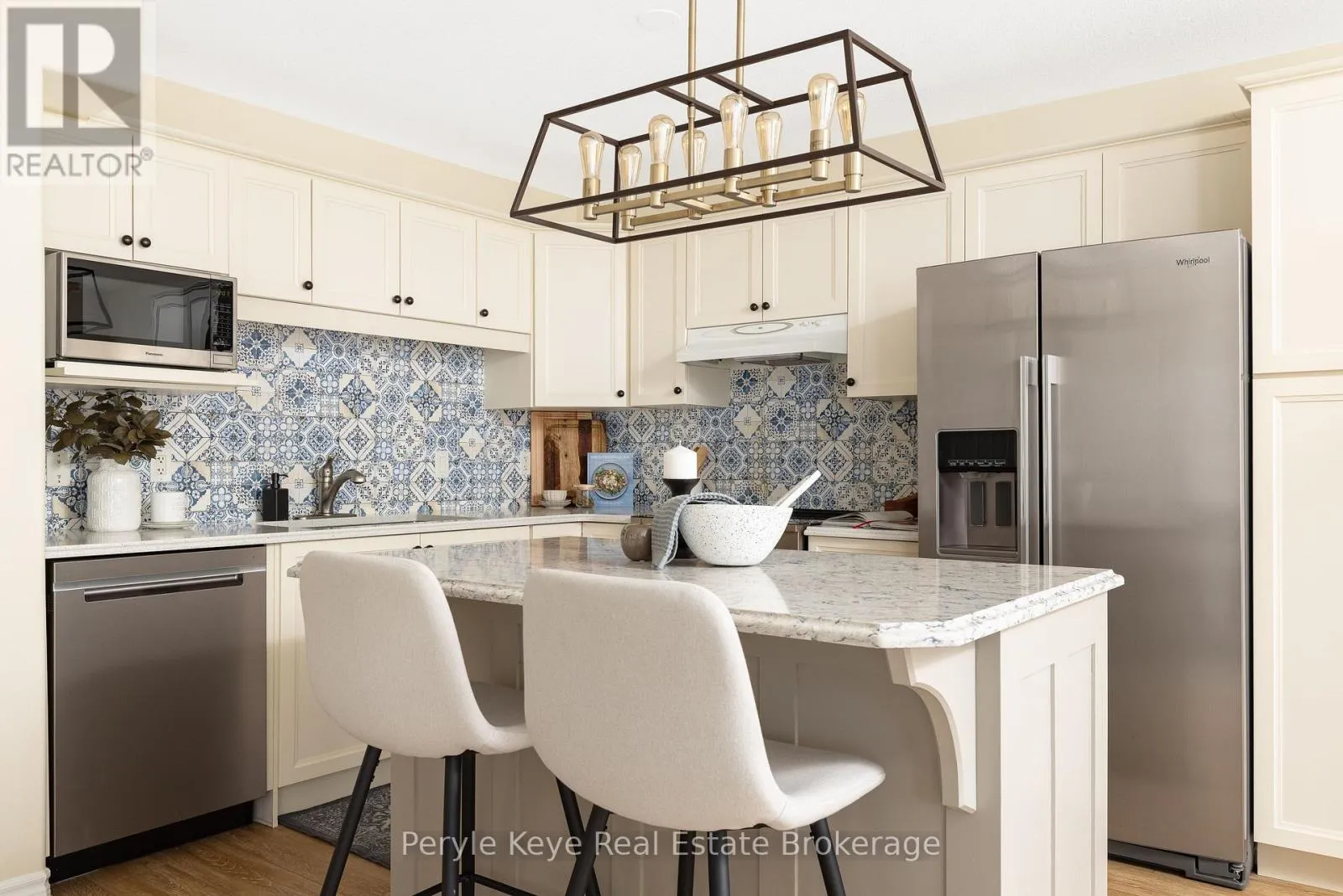 Row / Townhouse for rent: 143 Pine Street, Bracebridge, Ontario P1L 2H8