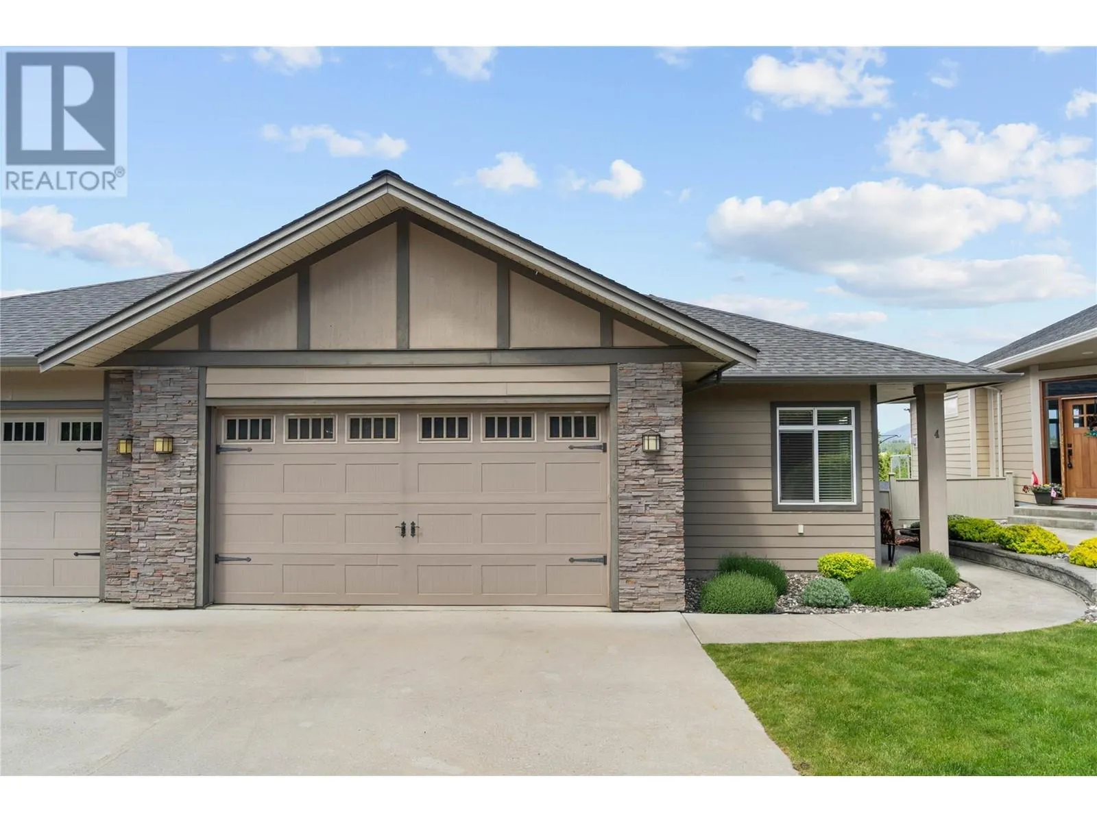 Row / Townhouse for rent: 1431 Auto Road Se Unit# 4, Salmon Arm, British Columbia V1E 0C1