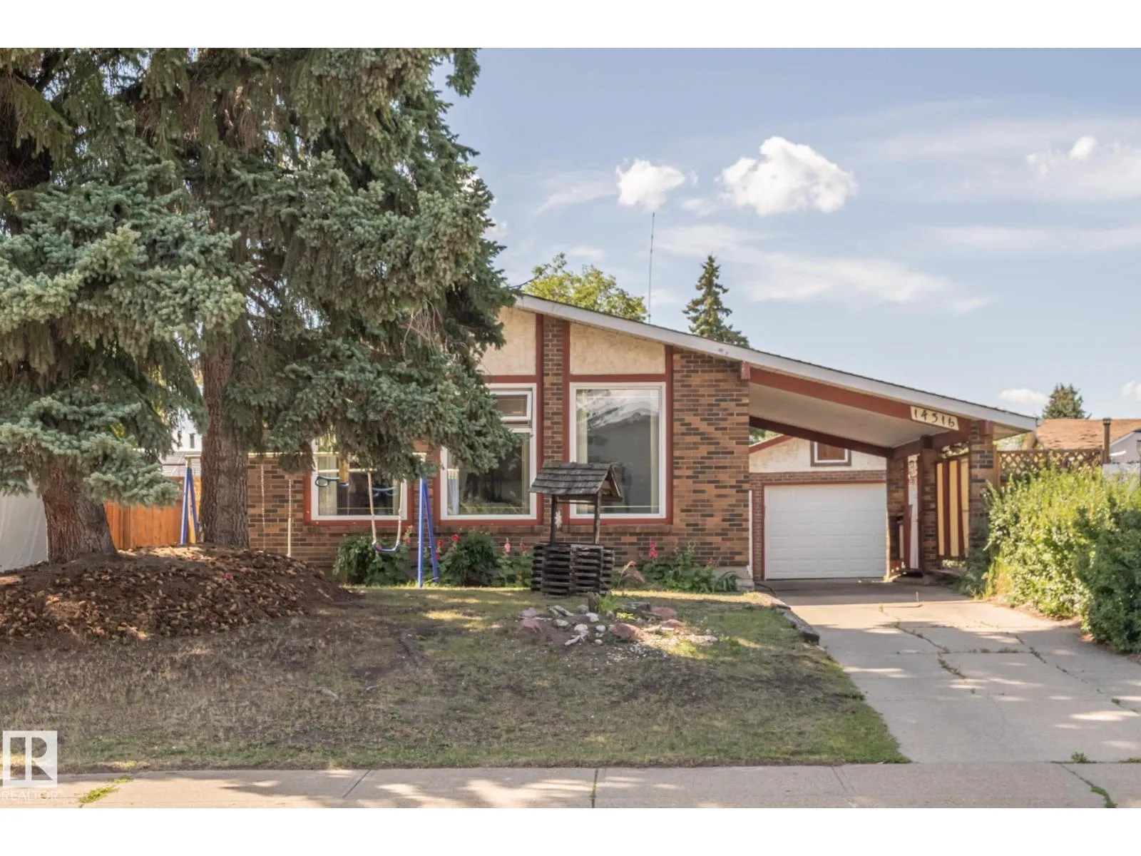 House for rent: 14316 116 St Nw, Edmonton, Alberta T5X 1N4