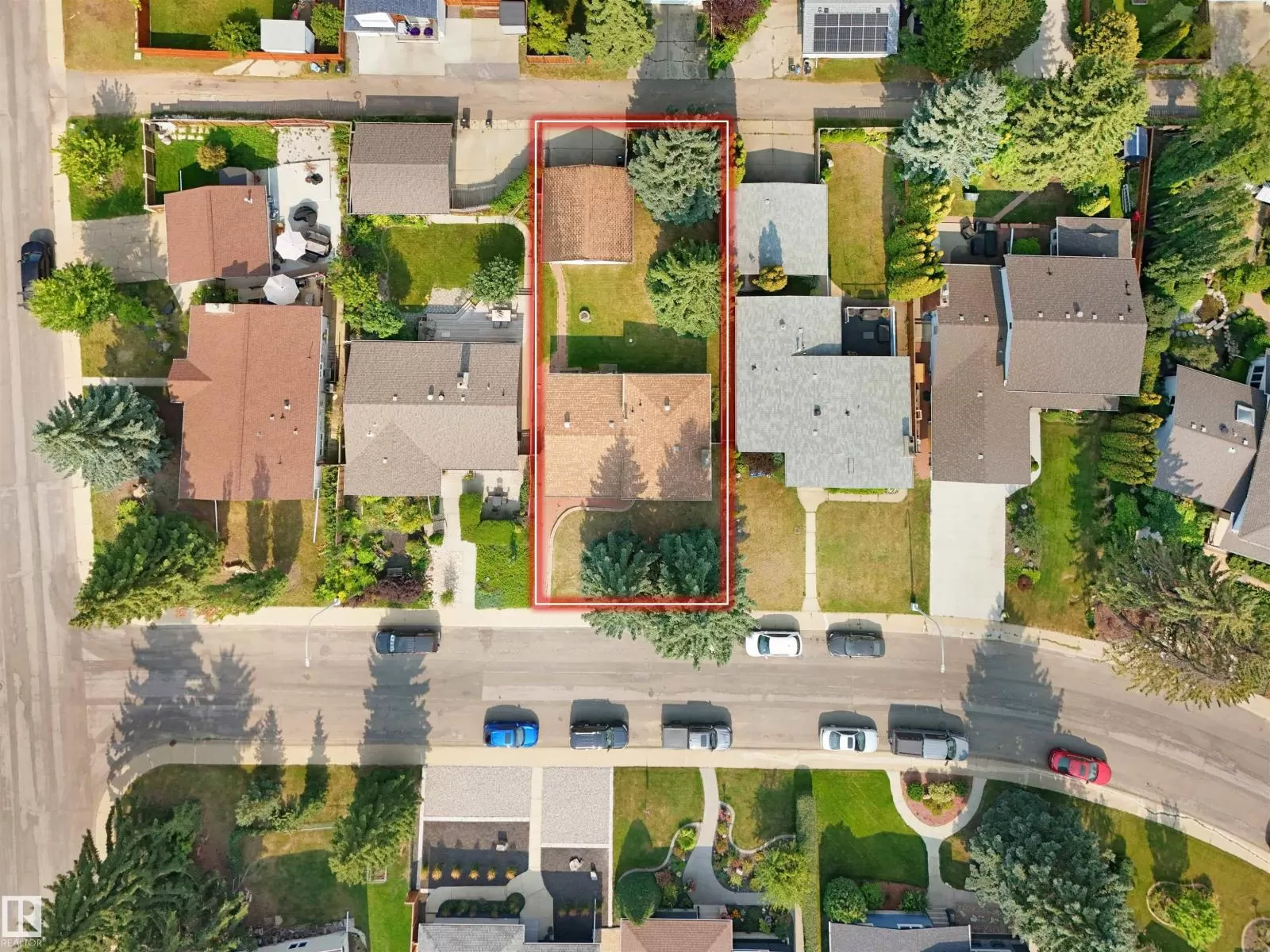 House for rent: 14324 49 Av Nw Nw, Edmonton, Alberta T6H 0H8