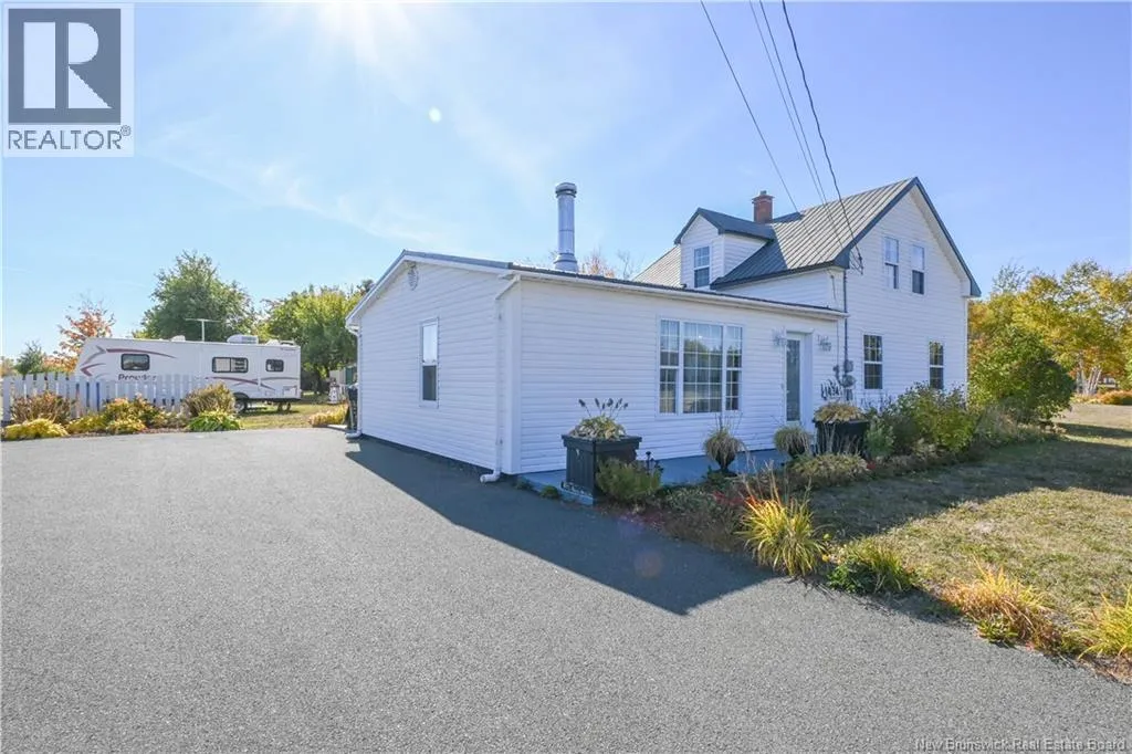 House for rent: 1434 355 Route, Sainte-Rose, New Brunswick E1X 2X2