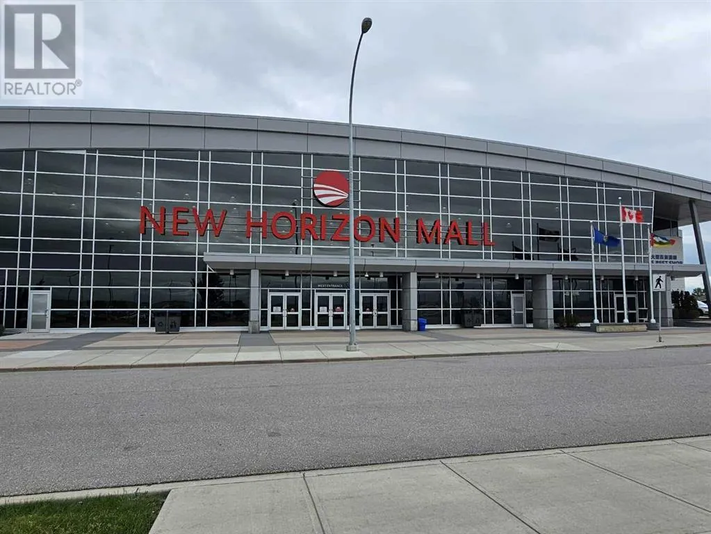 Retail for rent: 144, 260300 Writing Creek Crescent, Rural Rocky View County, Alberta T4A 0X8