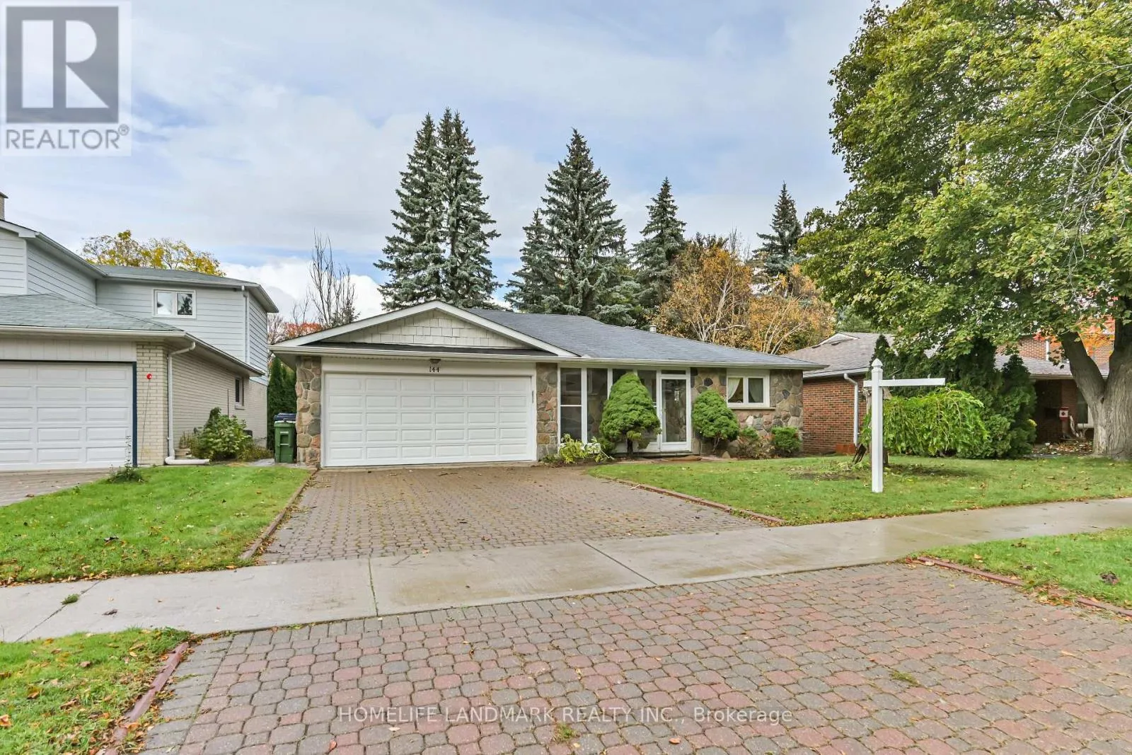 House for rent: 144 Clansman Boulevard, Toronto, Ontario M2H 1Y1