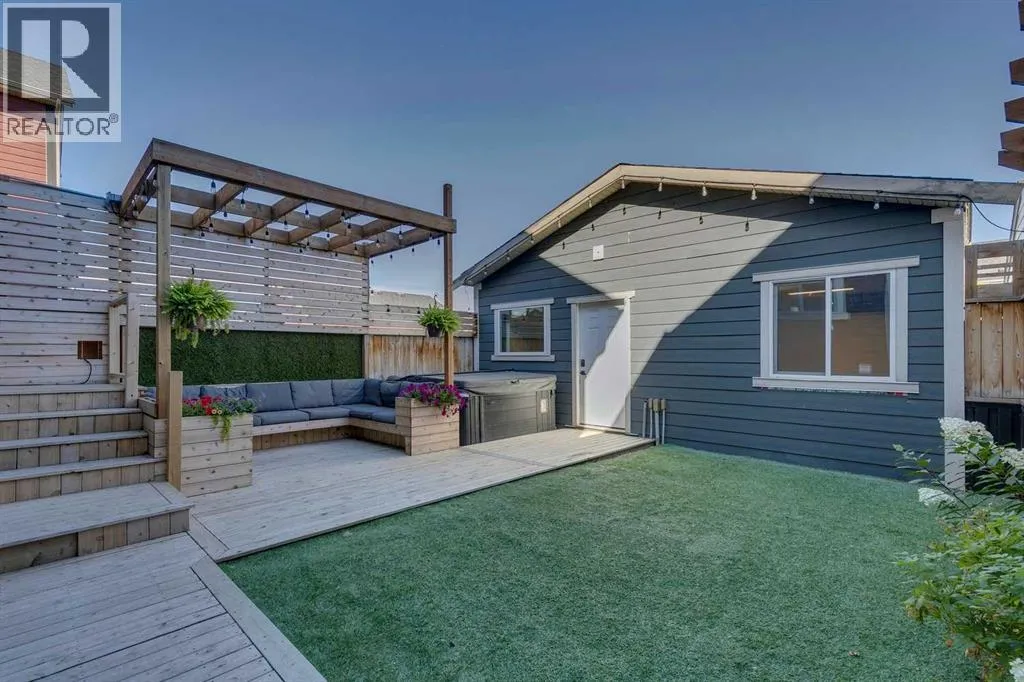 House for rent: 144 Masters Link Se, Calgary, Alberta T3M 2M9