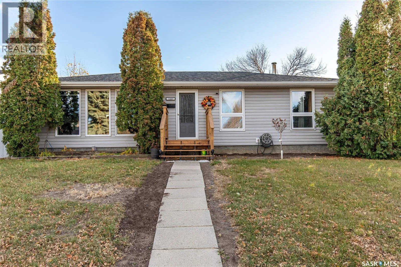 House for rent: 1443 Smith Street W, Moose Jaw, Saskatchewan S6H 6W6