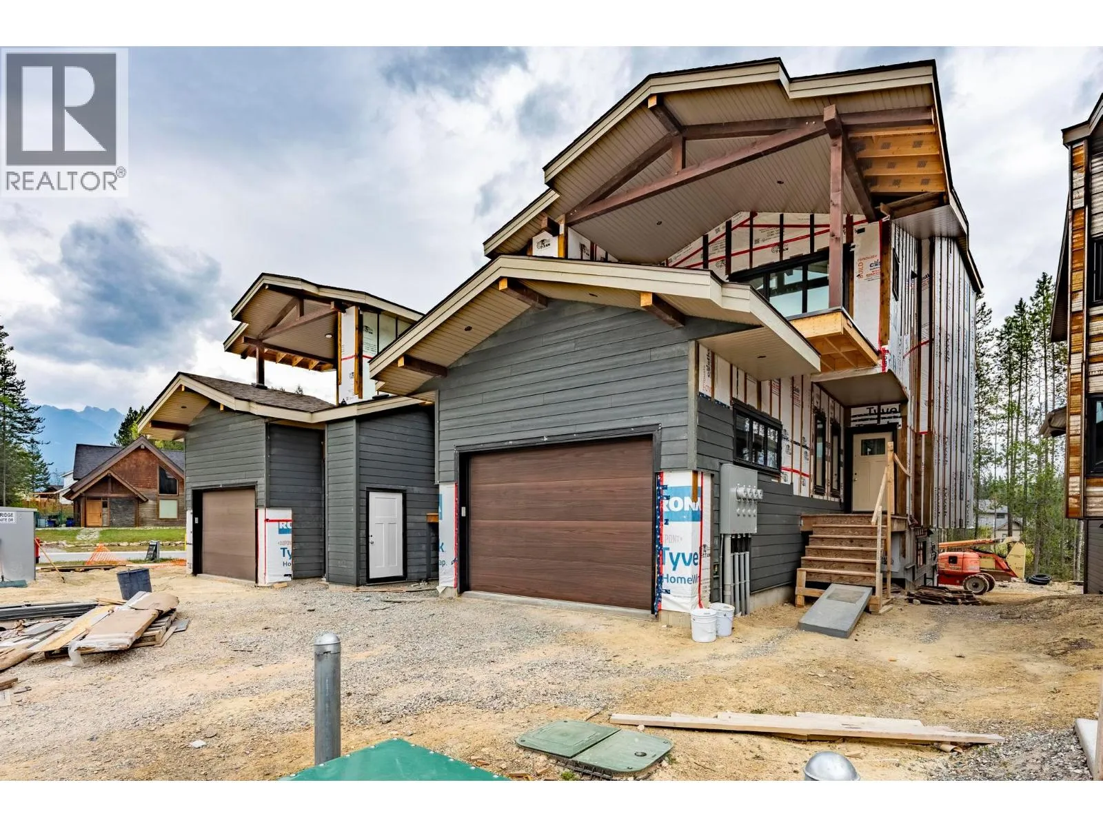 Row / Townhouse for rent: 1444 Granite Drive Unit# 4, Golden, British Columbia V0A 1H0