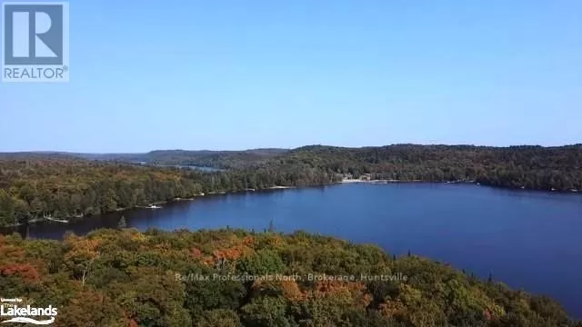 1448-1 West Oxbow Lake Road, Lake of Bays, Ontario P1H 2J6