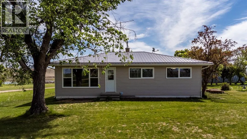 House for rent: 145001 Range Road 153 Range, Rural Taber, M.D. of, Alberta T0J 2Z0