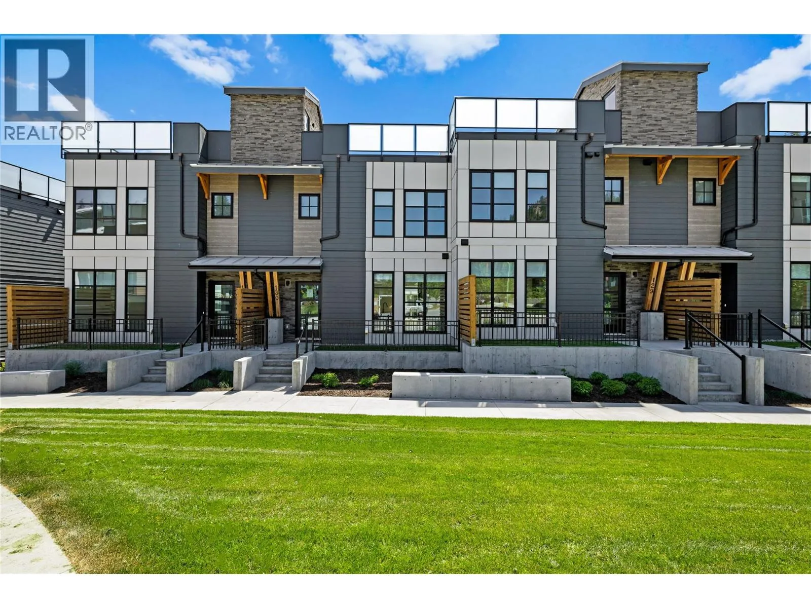 Row / Townhouse for rent: 1455 Cara Glen Court Unit# 130, Kelowna, British Columbia V1V 3B8