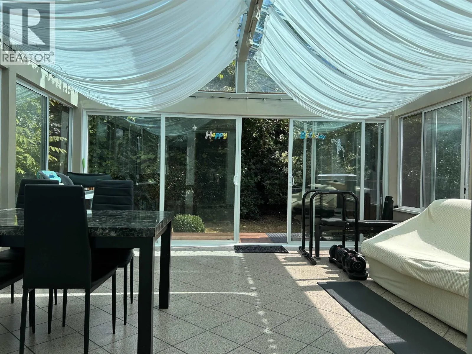 House for rent: 1455 Flora Place, Port Coquitlam, British Columbia V3C 1G7