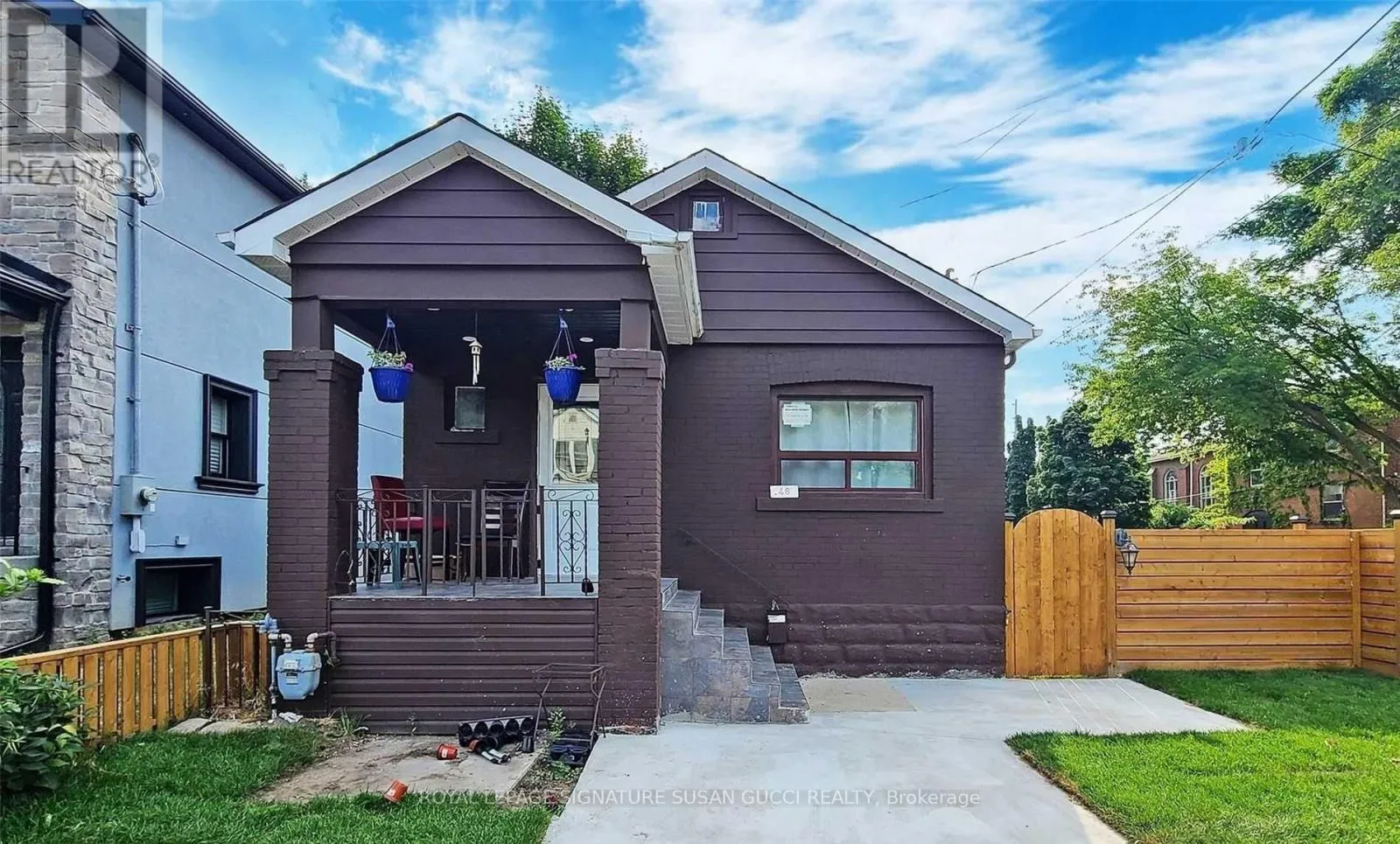 House for rent: 146 Coleridge Avenue, Toronto, Ontario M4C 4H6