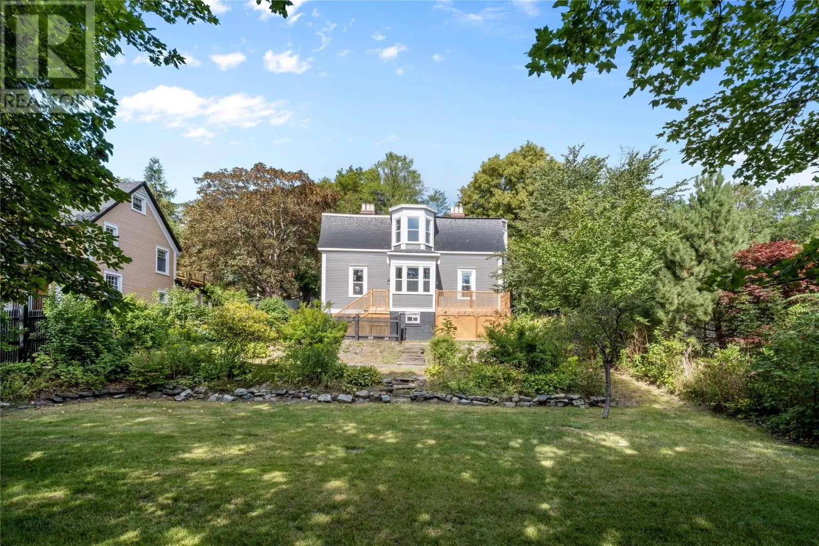 House for rent: 146 Hamilton Avenue, St. John's, Newfoundland & Labrador A1E 1J3