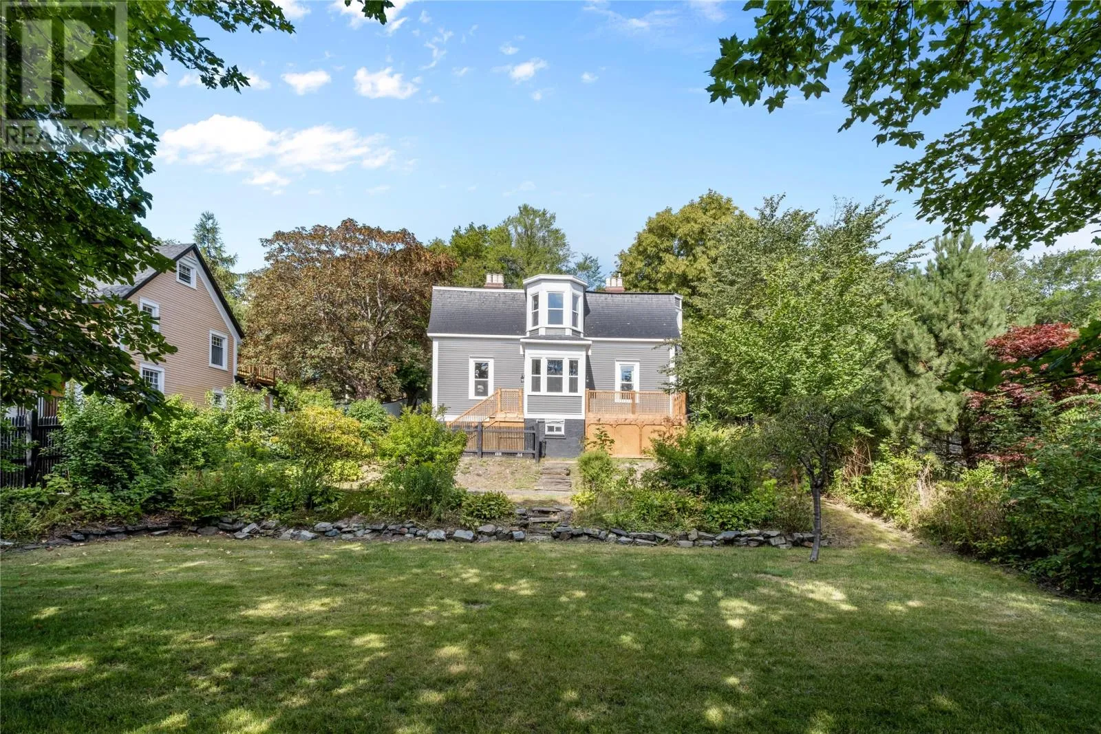 House for rent: 146 Hamilton Avenue, St. John's, Newfoundland & Labrador A1E 1J3