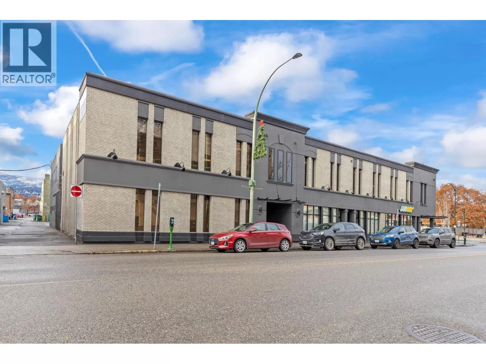 Offices for rent: 1460 Pandosy Street Unit# 300, Kelowna, British Columbia V1Y 1P3