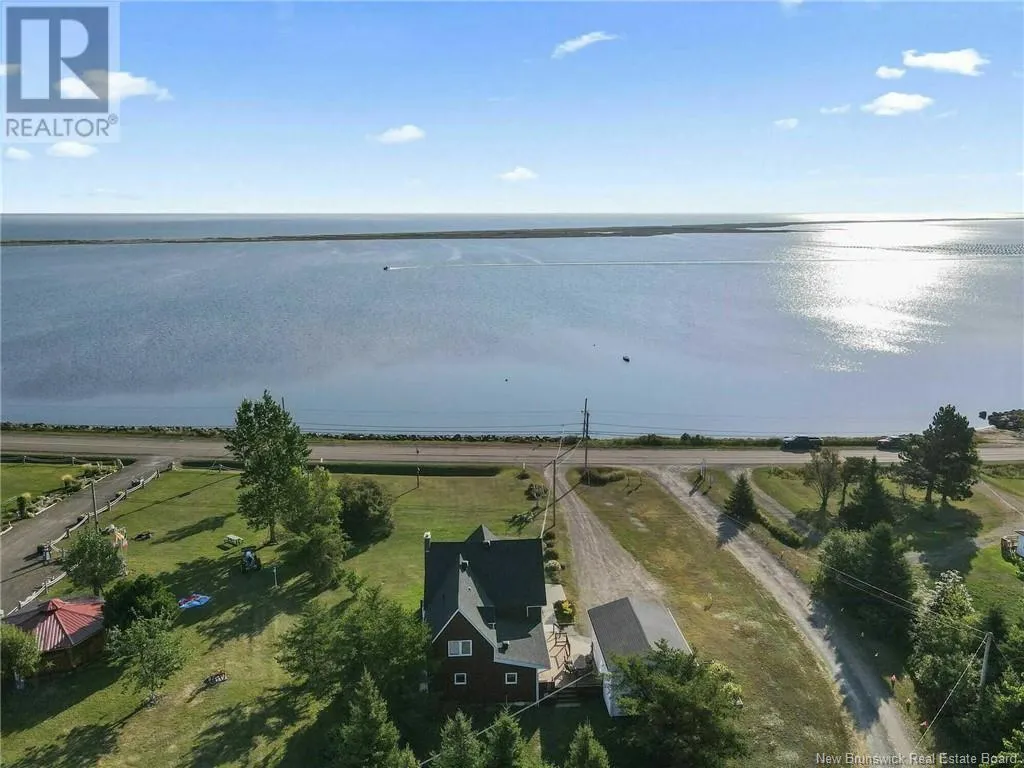 1465 Route 475, Bouctouche Bay, New Brunswick E4S 4P5