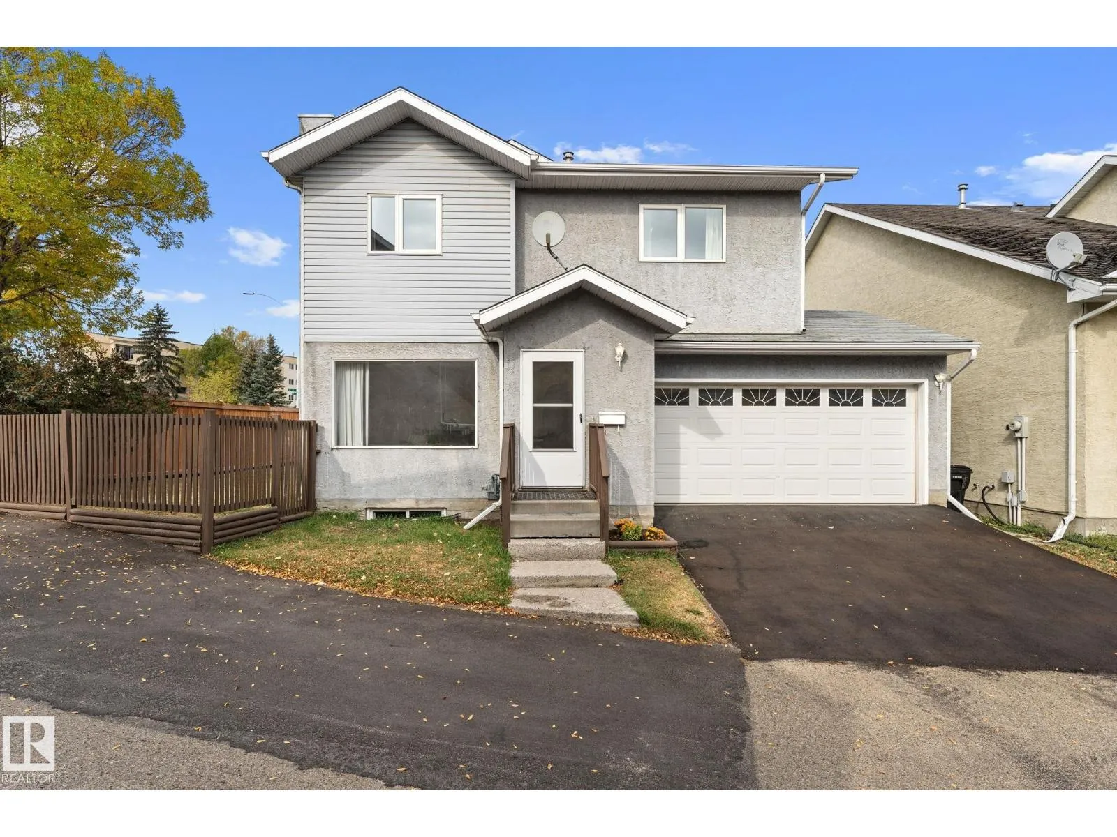 Row / Townhouse for rent: 14659 52 St Nw Nw, Edmonton, Alberta T5A 4Z7