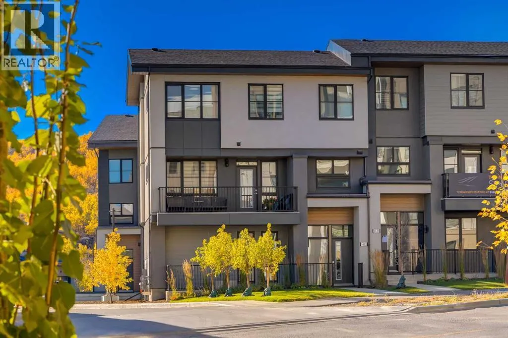 Row / Townhouse for rent: 1469 Na'a Drive Sw, Calgary, Alberta T3H 6A4