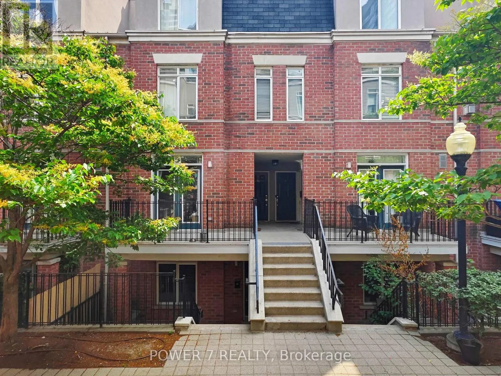 Row / Townhouse for rent: 147 - 415 Jarvis Street, Toronto, Ontario M4Y 3C1