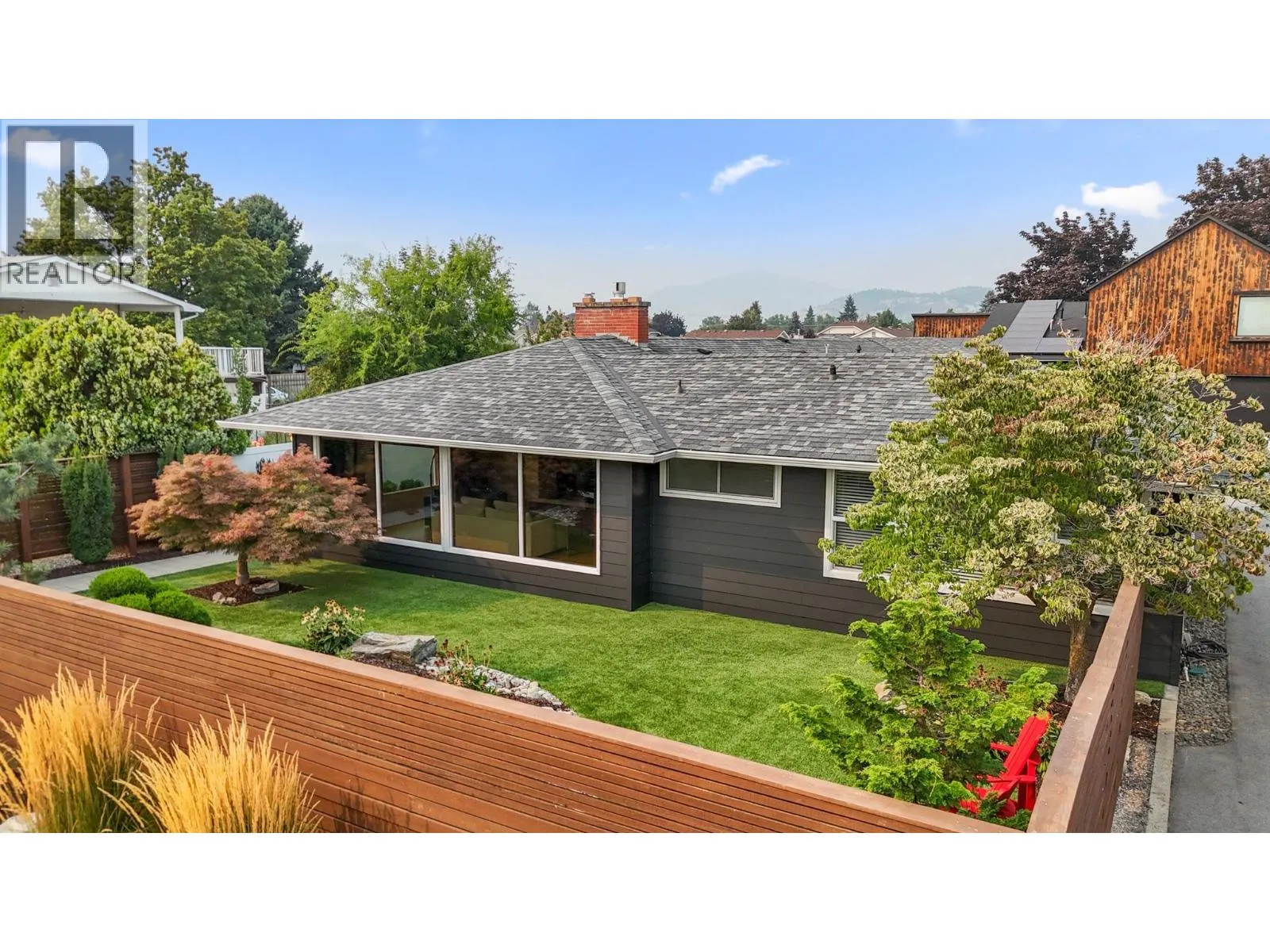 House for rent: 1470 Guisachan Place, Kelowna, British Columbia V1Y 7X7