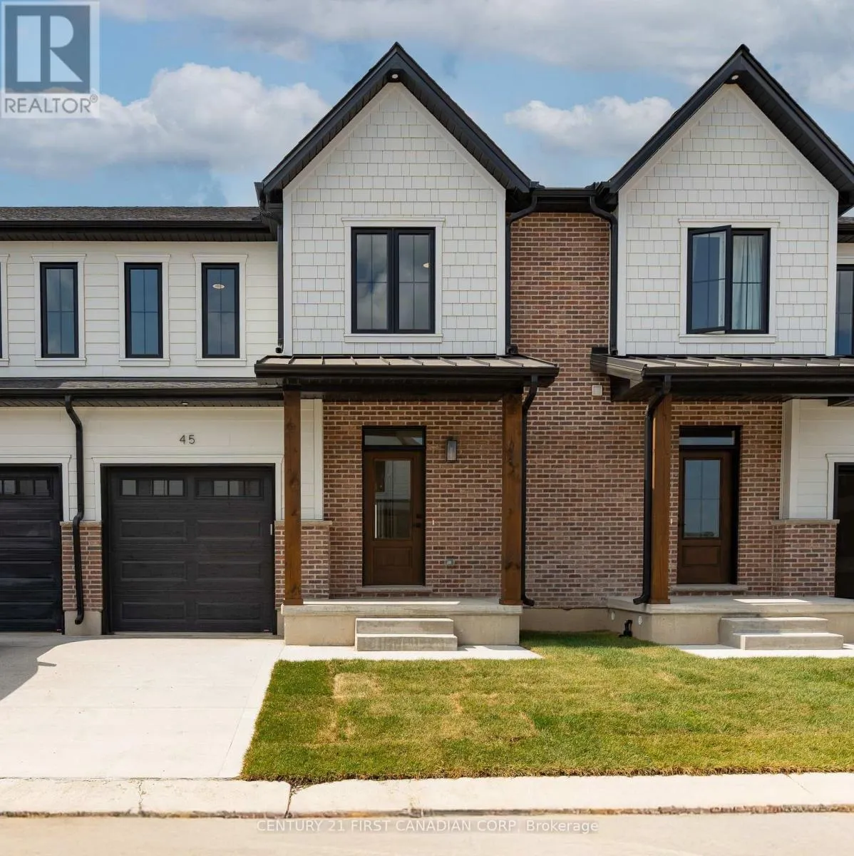 Row / Townhouse for rent: 147-43(55) Scotts Drive, Lucan Biddulph, Ontario N0M 2J0